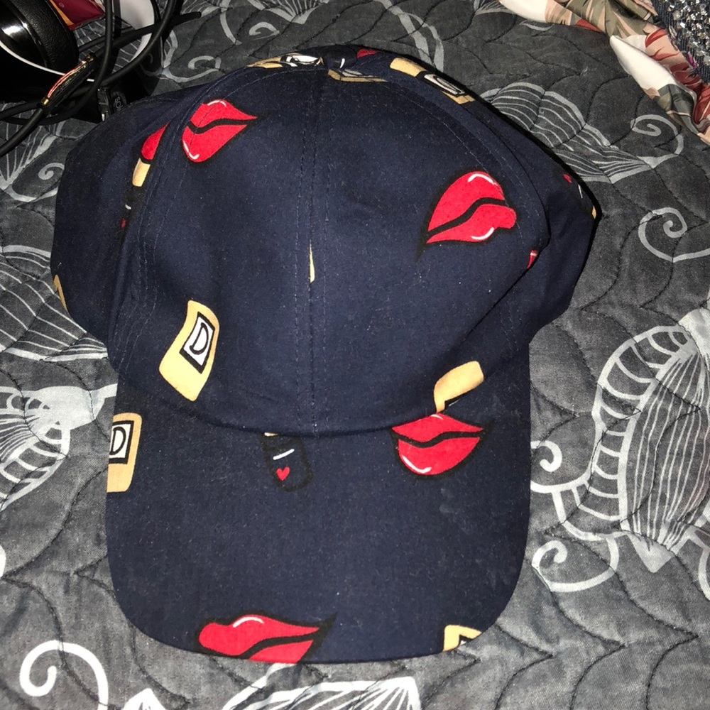 Casual hats